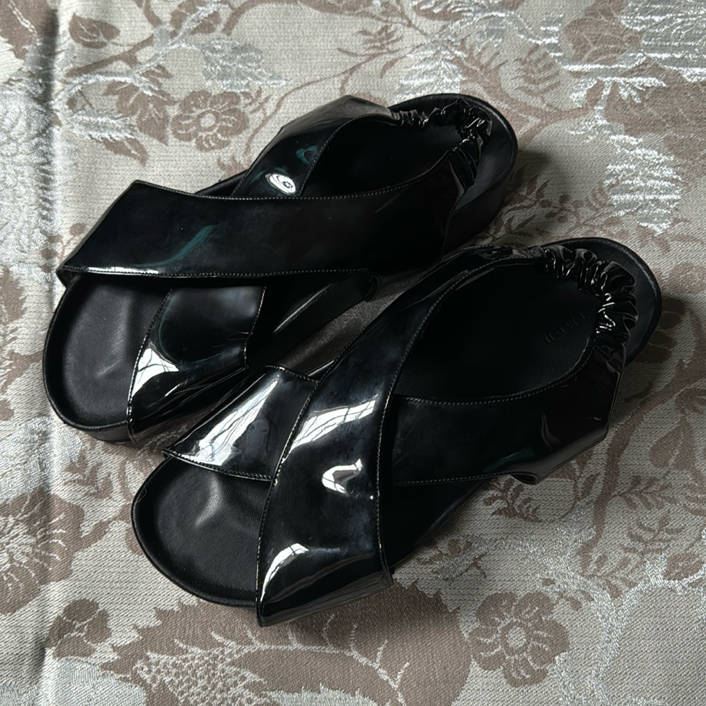 Simon Miller Dip Patent Vegan Leather Platform Slingback Sandals, Eu 40